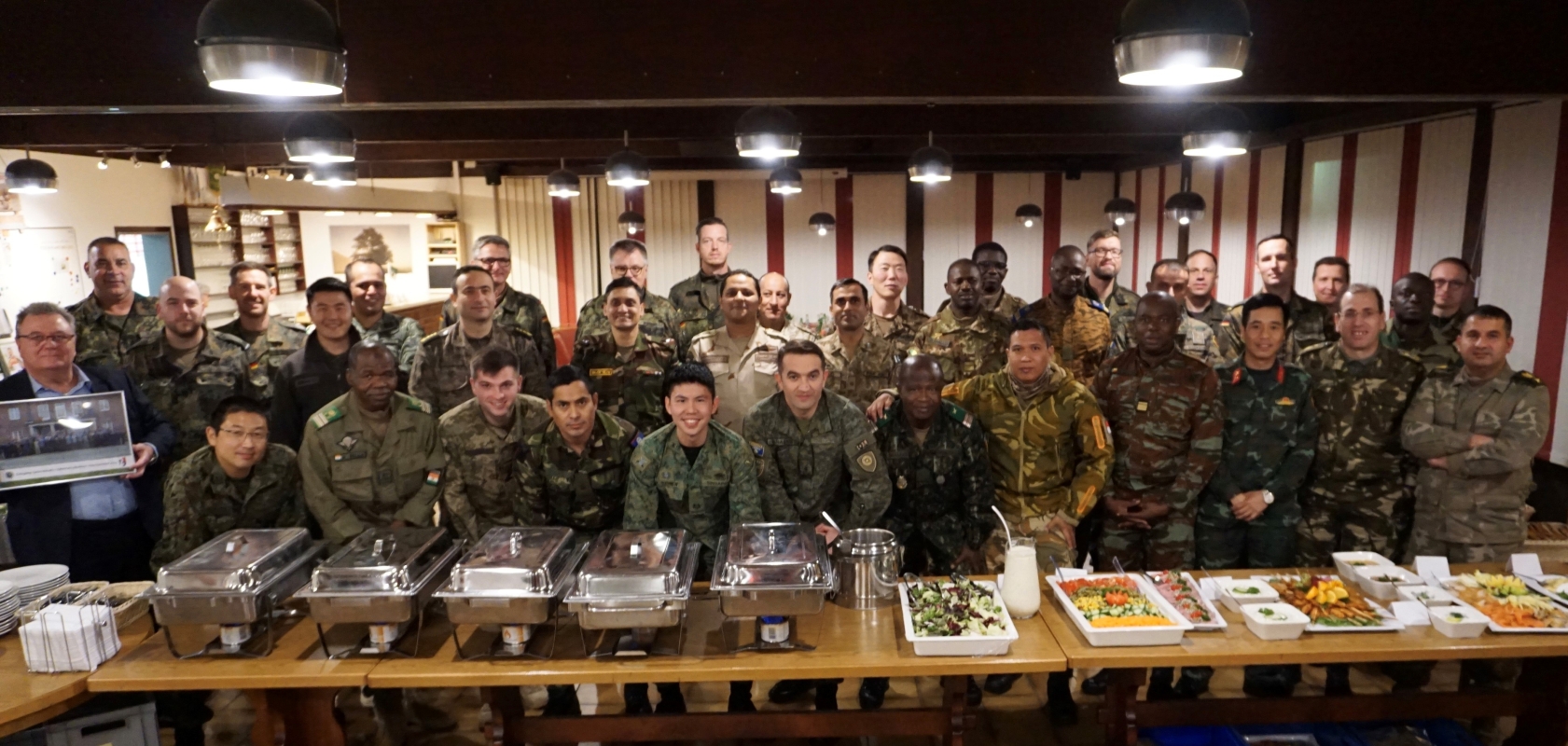 Mit einem Vergleichsschießen und einem gemeinsamen Essen bei der Schützengilde Beckersberg klang der Besuch des LGAI gesellig aus